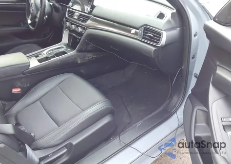 2022 Honda Accord Hybrid Sport z USA, uszkodzony, nr VIN 1HGCV3F20NA040784